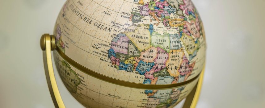 Conférence et dialogues, Karima Berger et Bertrand Badie. « Où est passée la paix ? »