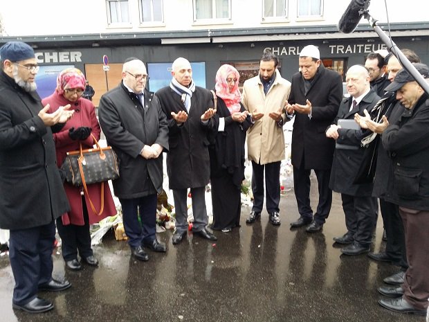 Rencontre du Crif avec une délégation d’imams britanniques à Paris : « nous voulons lutter contre la violence politique »